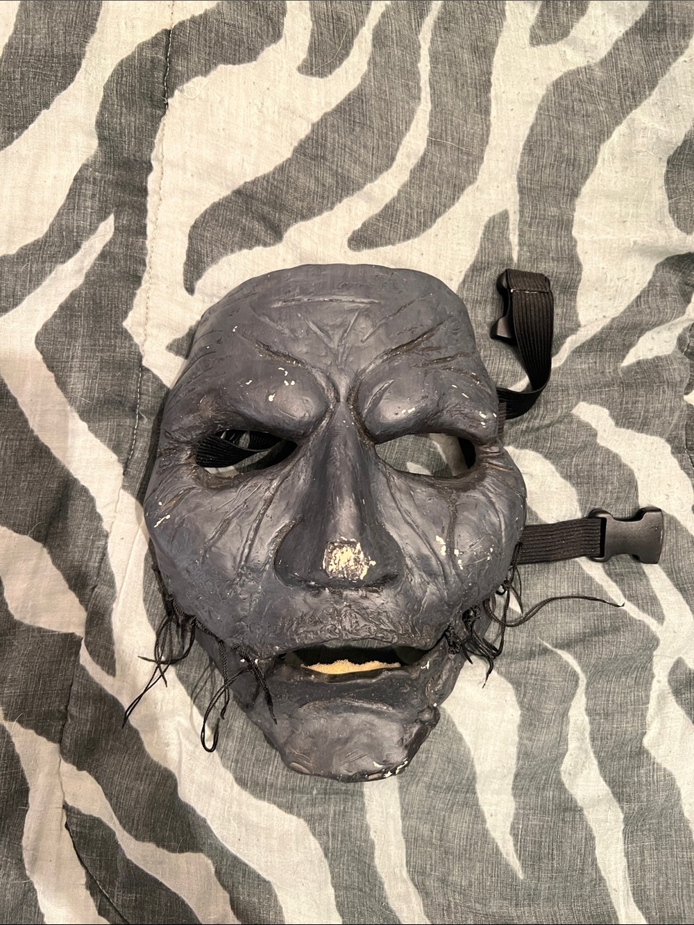 Black Distressed Horror Mask Costume - Halloween